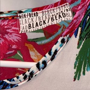 Black/Bead women’s tunic